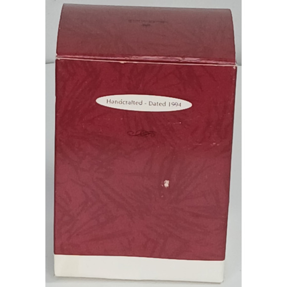 Hallmark Ornament: 1994 Sister, QX5513 - Picture 9 of 9